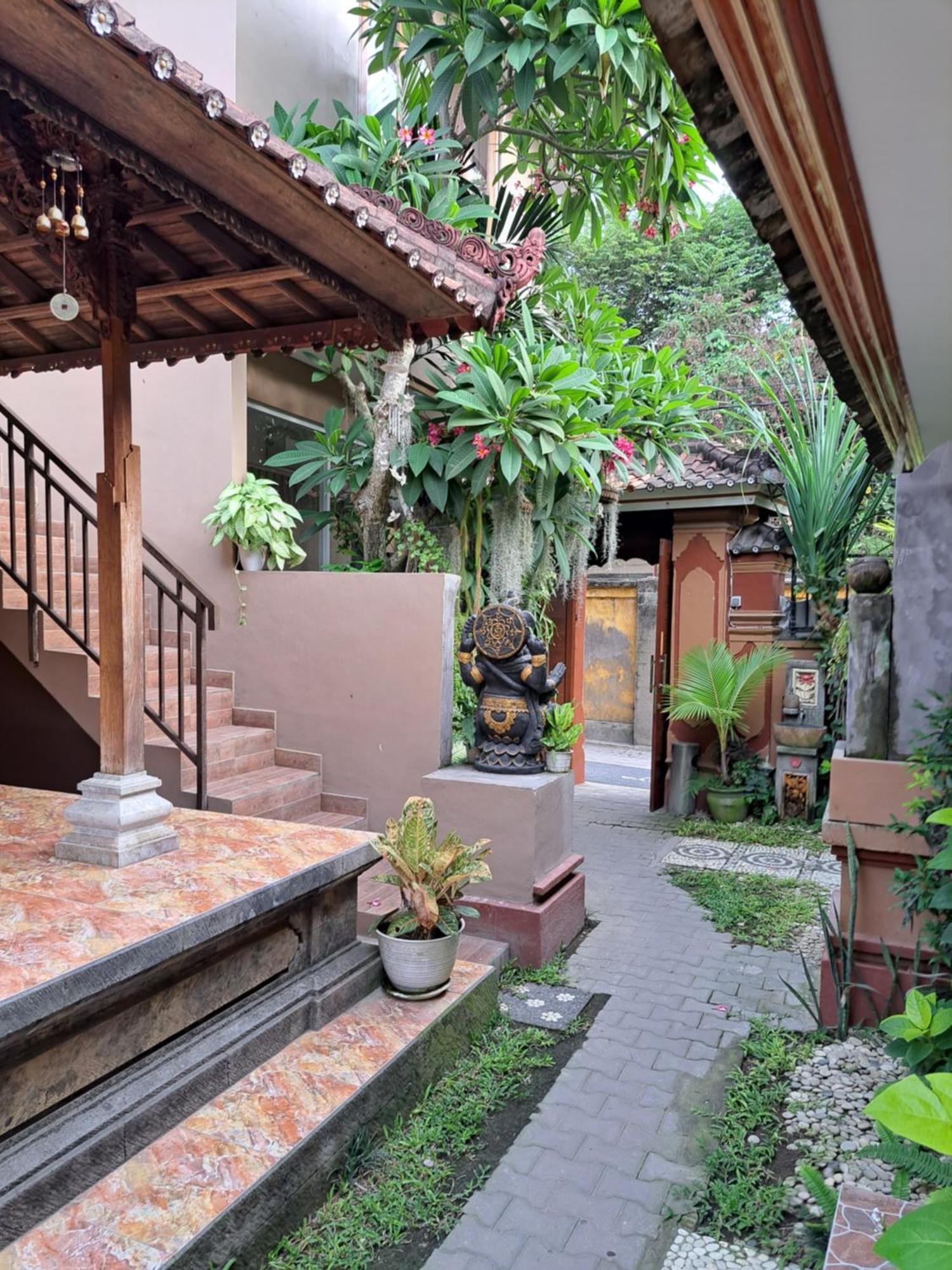 Ascarya Guest House Sanur Extérieur photo
