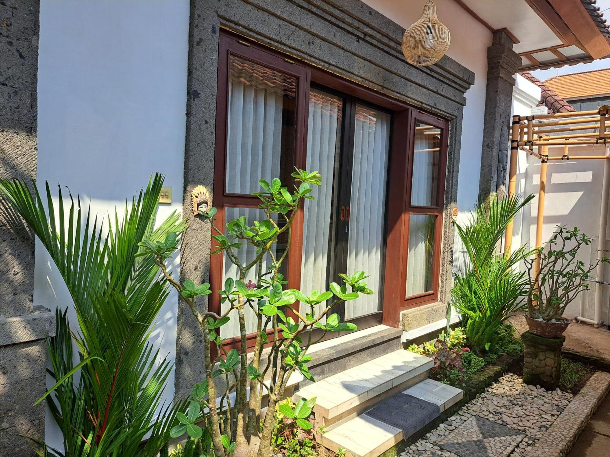 Ascarya Guest House Sanur Extérieur photo