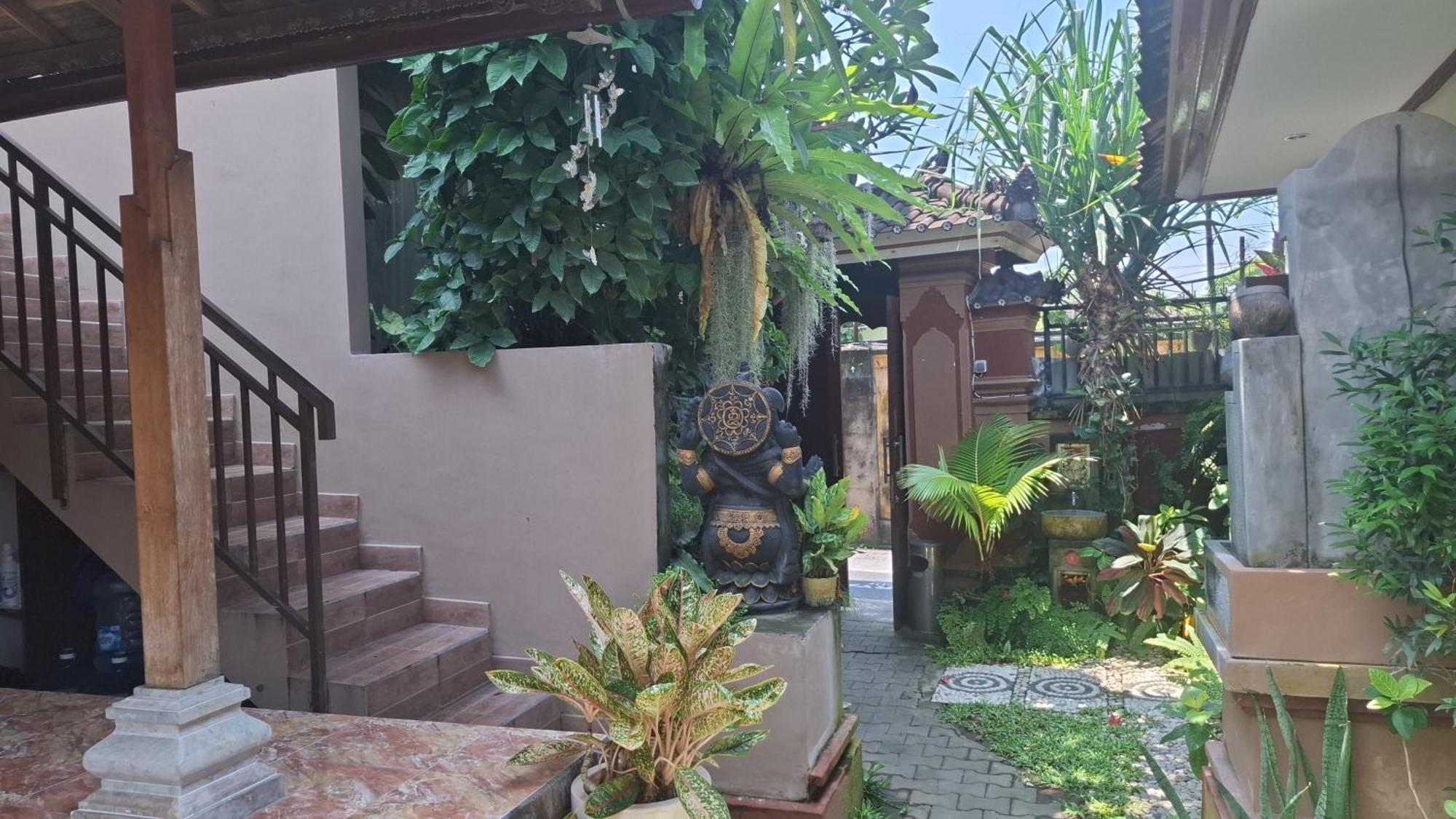 Ascarya Guest House Sanur Extérieur photo